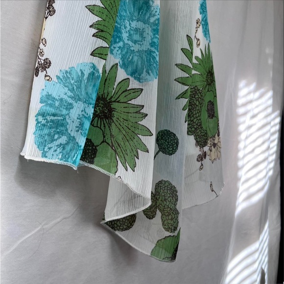 halter backless floral summer dress - Picture 4 of 6